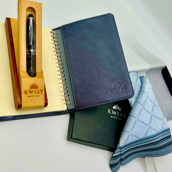 KWIAT DIAMOND Bride-To-Be Engagement Gift Set - Picture 1 of 15